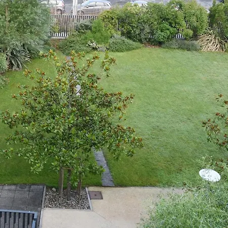 Clarisse, Grand 2 Pieces, Wifi, Parking Appartement